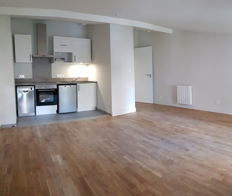 
MAGNIFIQUE APPARTEMENT T1 avec cuisine équipée
