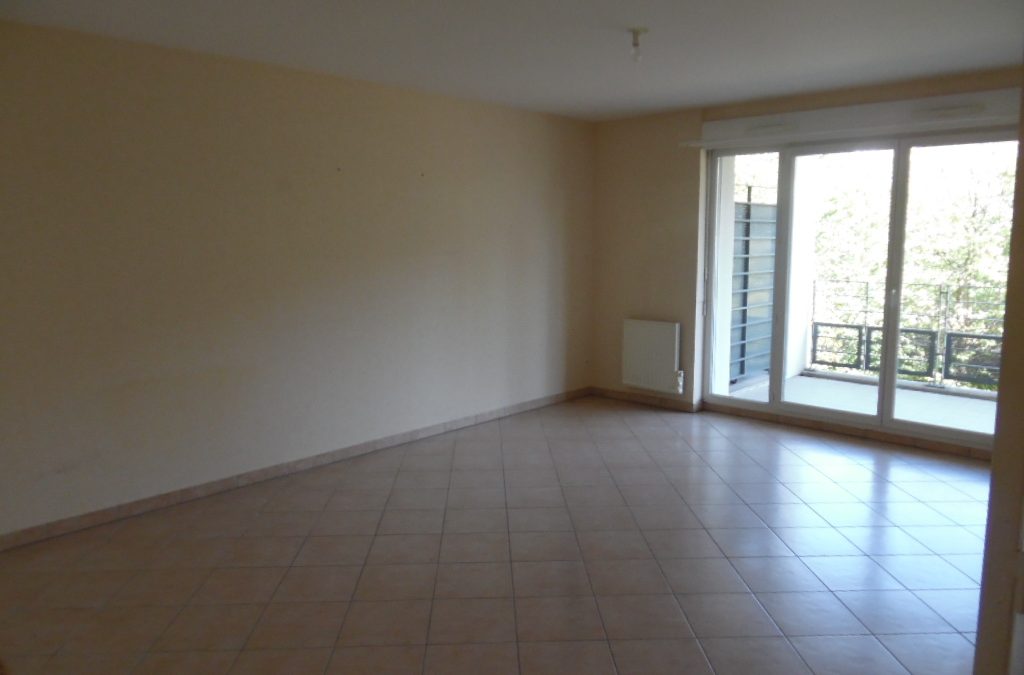 A vendre appartement 88 m² 
BRON